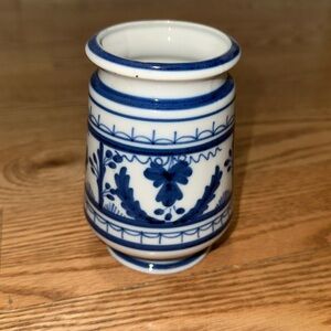 Blue & White Antique Vase
